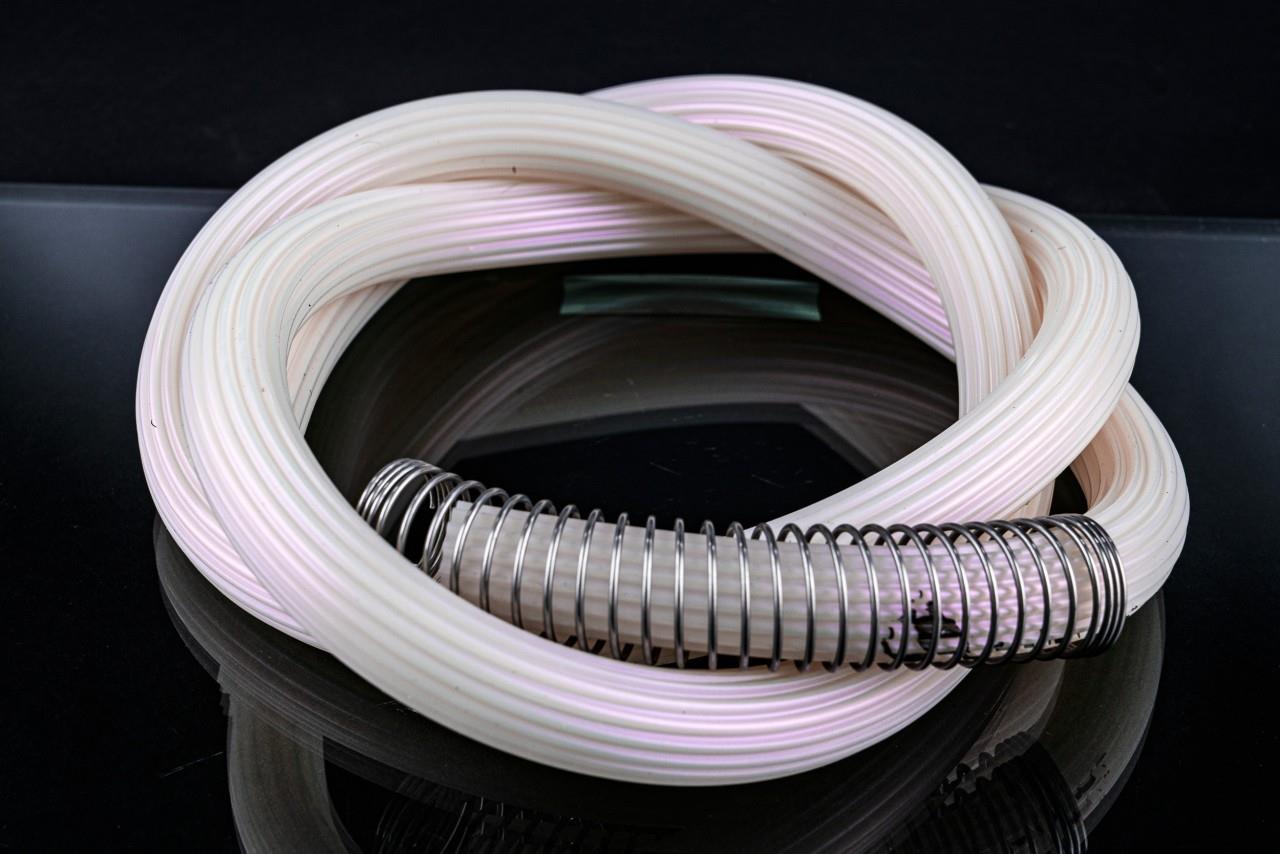 Dschinni - Candyhose Purple Shiny + Knickschutzfeder (Silikonschlauch)